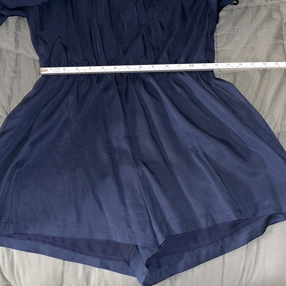 Lulu’s Destined for Chicness Navy Blue One-Shoulder Romper size L. Navy Blue. - Picture 10 of 12